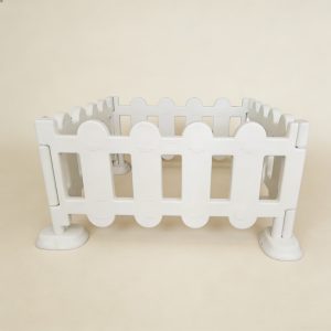 indoor/outdoor white plastic fence